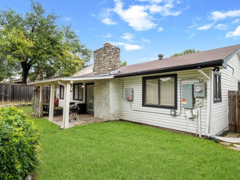 Tiny photo for 512 Mulberry DR, Austin, TX 78745 (MLS # 2602526)