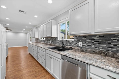 Tiny photo for 4502 Turnstone DR, Austin, TX 78744 (MLS # 9068200)
