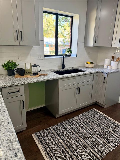 Tiny photo for 5611 Joe Sayers Ave, Austin, TX 78756 (MLS # 5634777)