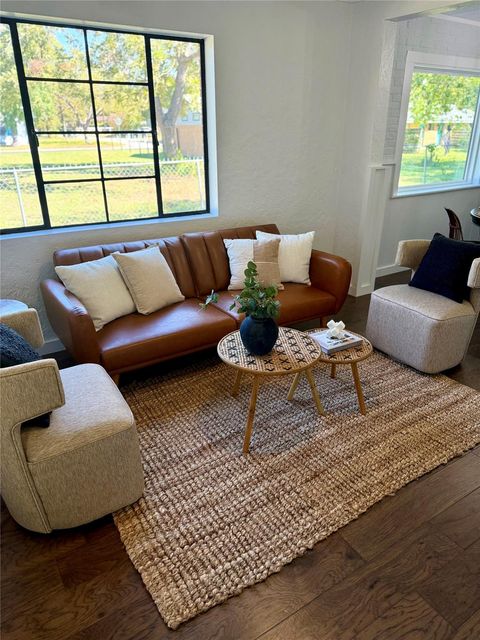 5611 Joe Sayers Ave Austin TX 78756