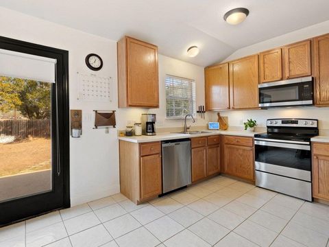 Tiny photo for 8022 Flintlock CIR, Lago Vista, TX 78645 (MLS # 8053556)