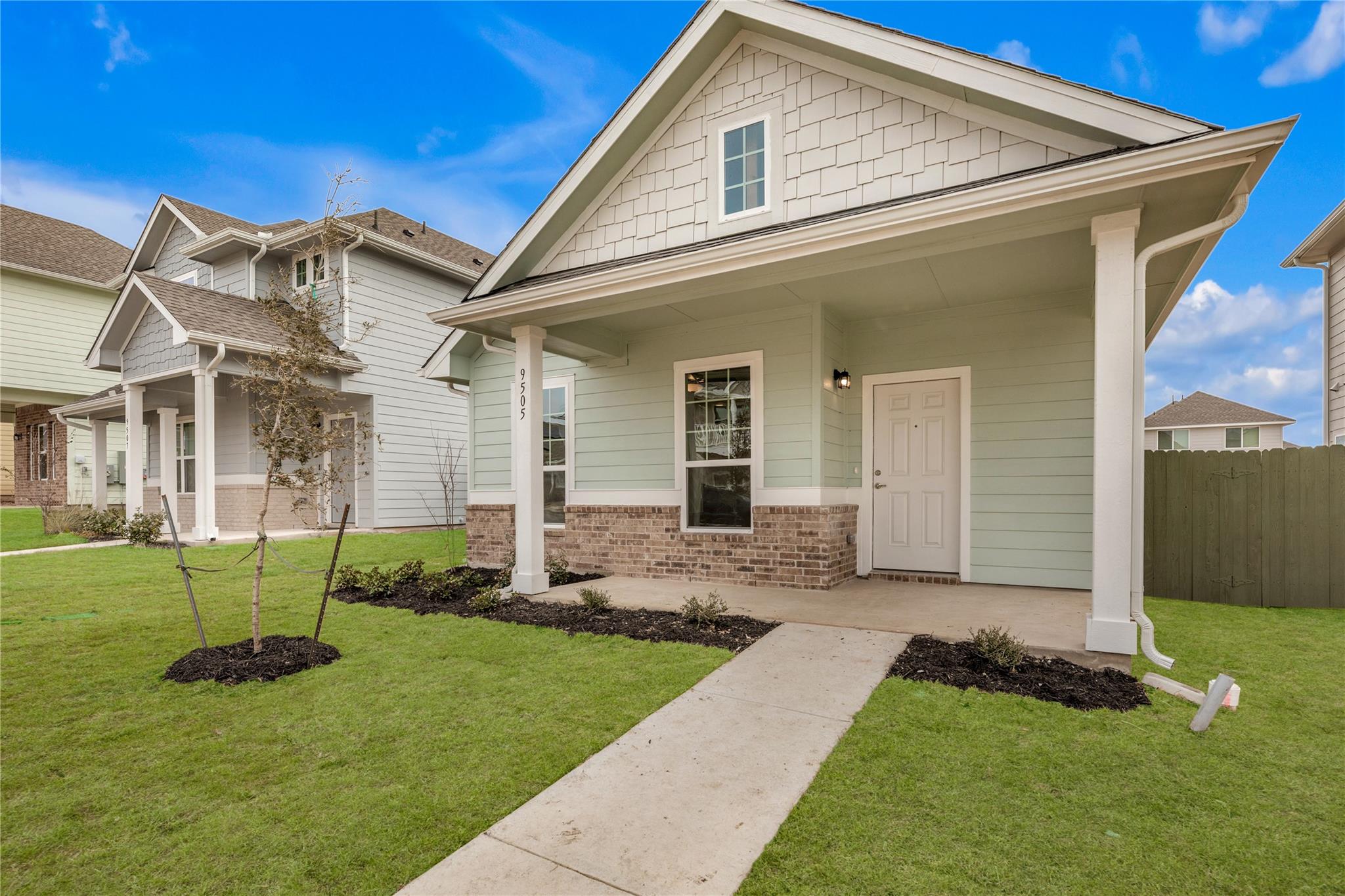 9505 Morning Iris DR - Photo 2
