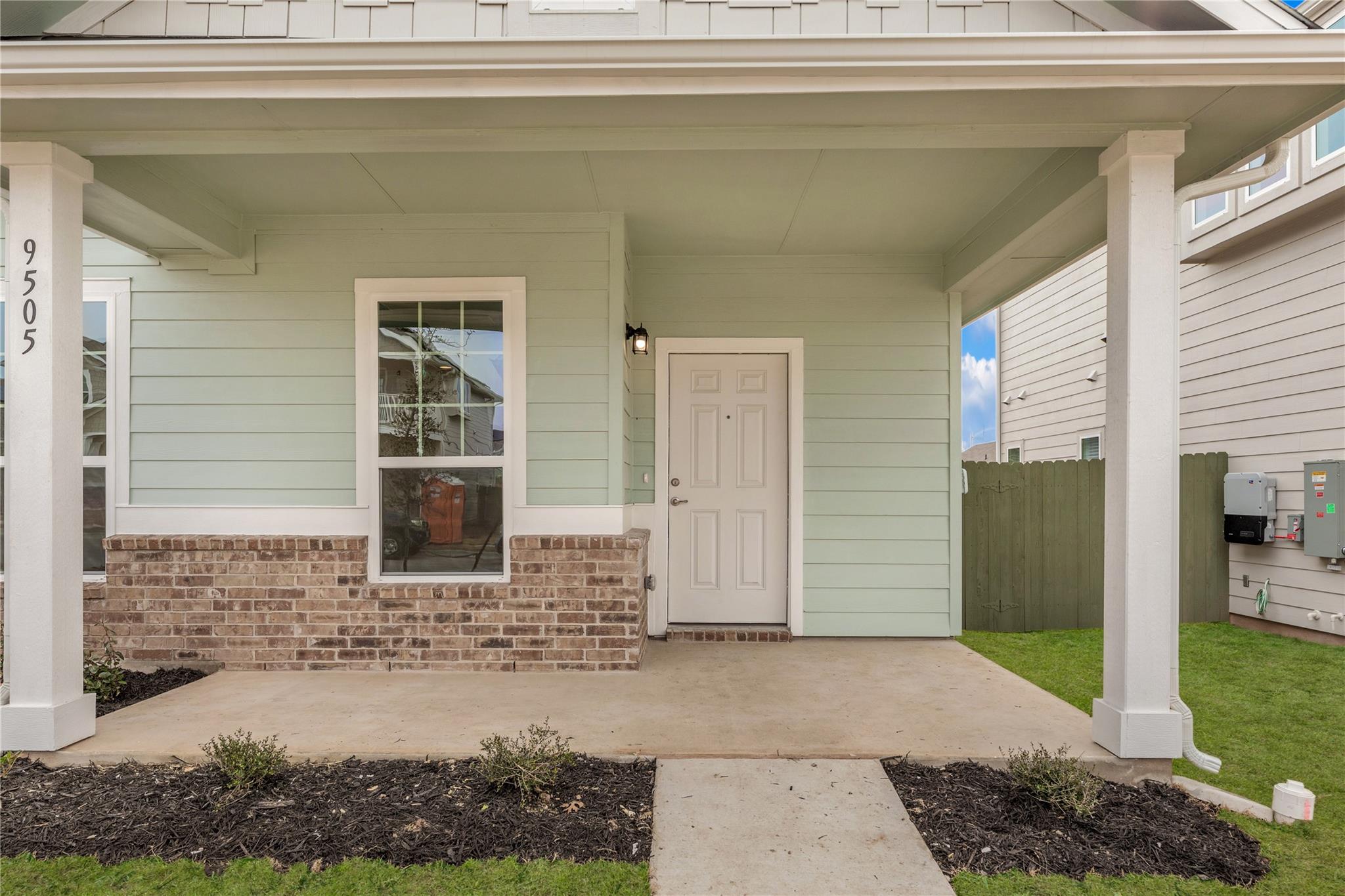 9505 Morning Iris DR - Photo 4