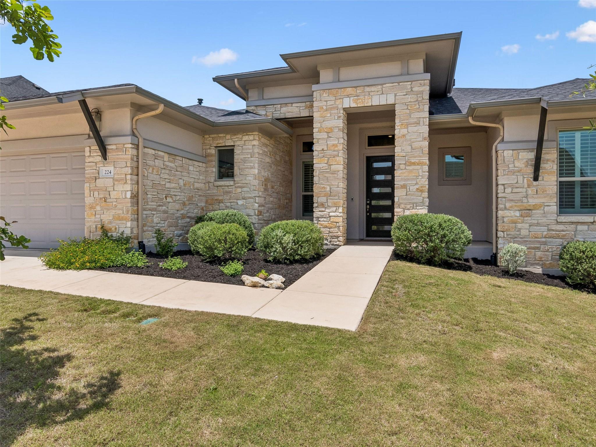224 Sweeping Sage LN