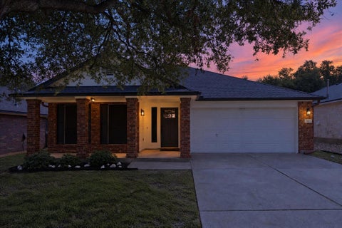 Photo of 8817 Corran Ferry DR, Austin, TX 78749 (MLS # 6907191)