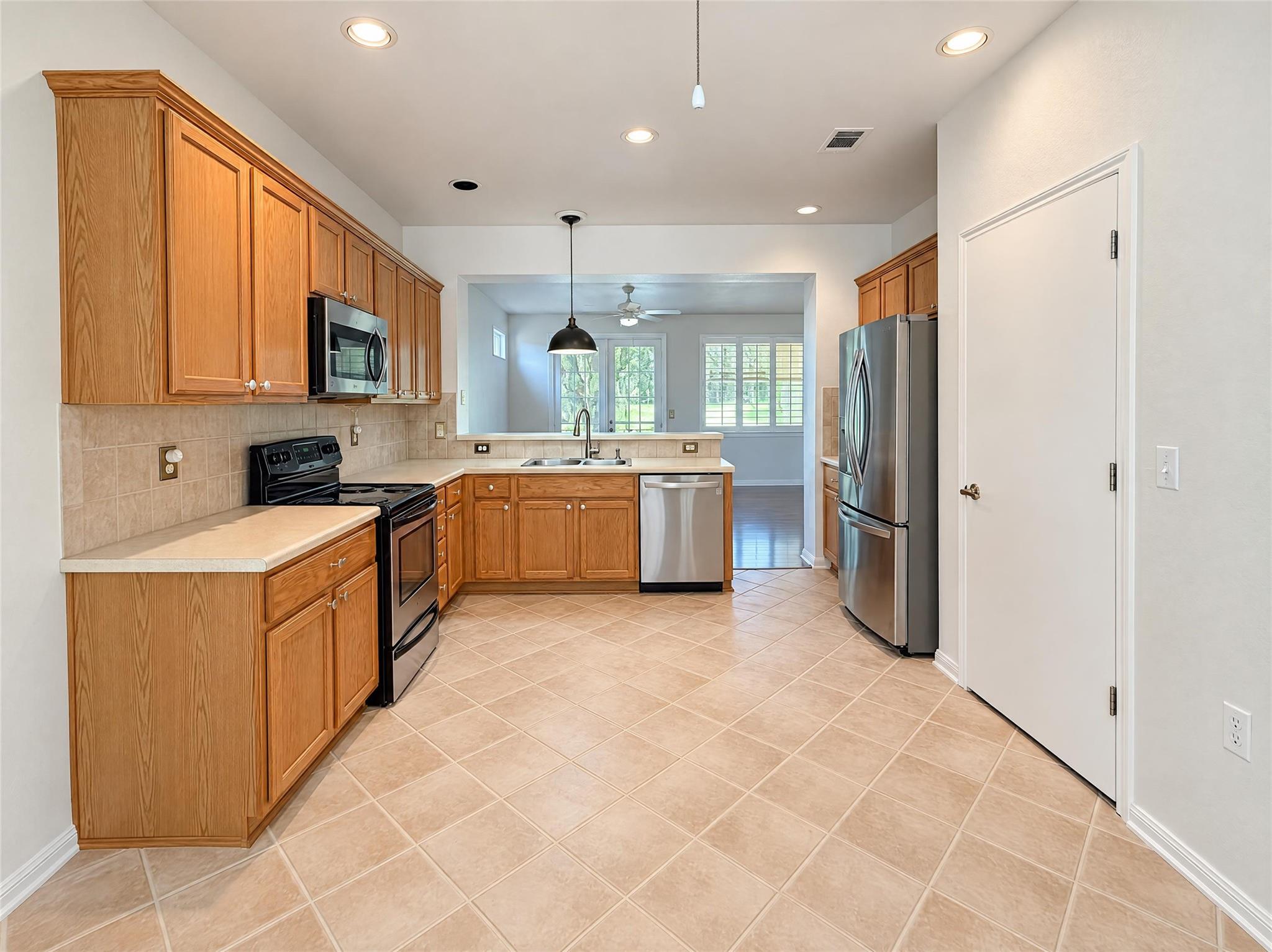 115 Purple Sage DR
