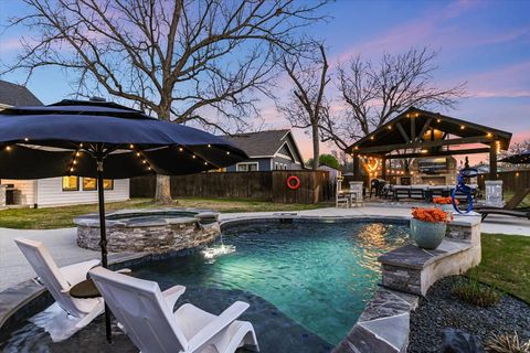 Photo of 105 Retreat PL, Georgetown, TX 78626 (MLS # 1069538)