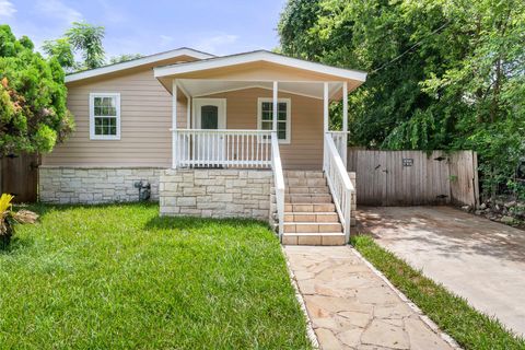 Photo of 7309 Blessing Ave, Austin, TX 78752 (MLS # 7661893)