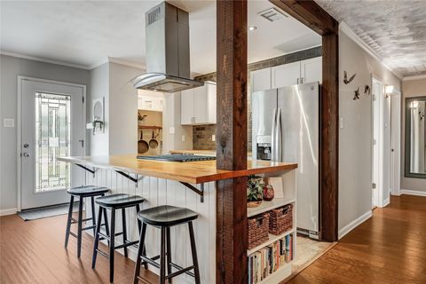 Tiny photo for 8404 Briarwood LN, Austin, TX 78757 (MLS # 7993961)