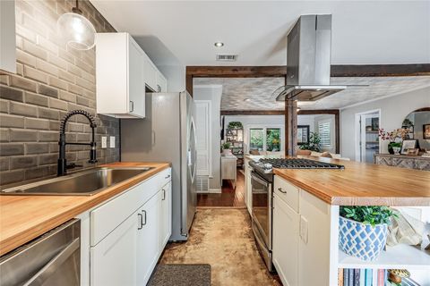 Tiny photo for 8404 Briarwood LN, Austin, TX 78757 (MLS # 7993961)