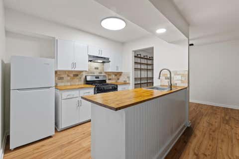 Tiny photo for 2303 East Side DR #211, Austin, TX 78704 (MLS # 4461221)