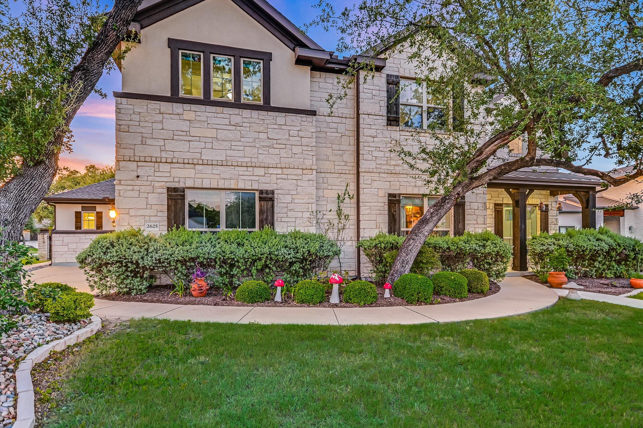 2625 Arion CIR