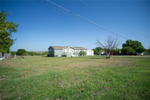Photo of 307 Huber LN, Kyle, TX 78640 (MLS # 3985765)