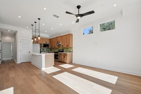 Tiny photo for 200 W 56th ST #5104, Austin, TX 78751 (MLS # 9285742)