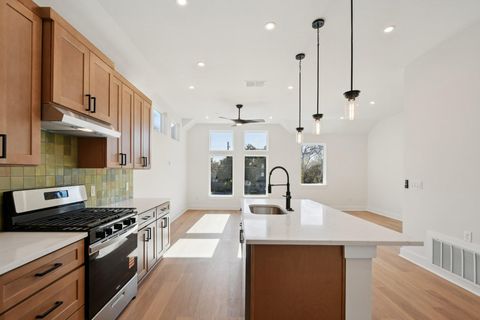 Tiny photo for 200 W 56th ST #5104, Austin, TX 78751 (MLS # 9285742)