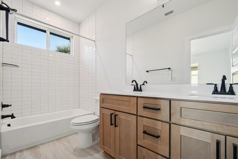 Tiny photo for 200 W 56th ST #5104, Austin, TX 78751 (MLS # 9285742)