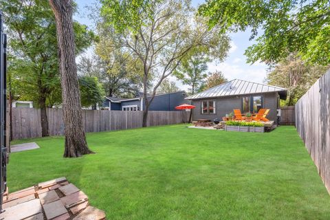 Tiny photo for 810 Keasbey ST, Austin, TX 78751 (MLS # 4938846)