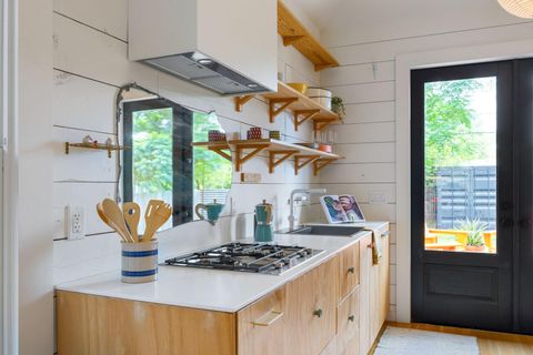 Tiny photo for 810 Keasbey ST, Austin, TX 78751 (MLS # 4938846)