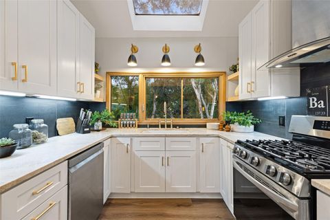 Tiny photo for 6303 Shadow Valley DR, Austin, TX 78731 (MLS # 5066727)