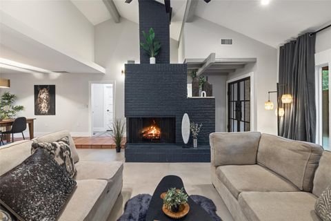 Tiny photo for 6303 Shadow Valley DR, Austin, TX 78731 (MLS # 5066727)
