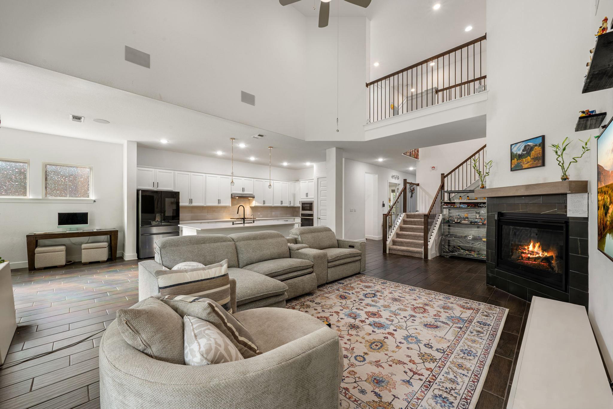 112 Springhouse RD