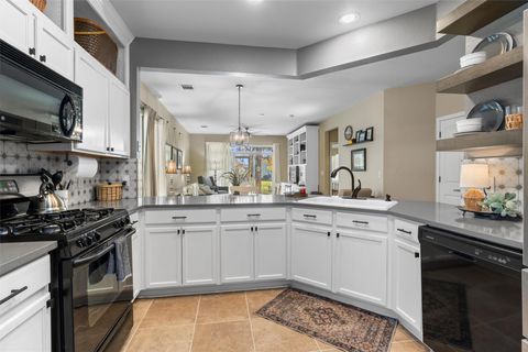 113 Honey Creek TRL Georgetown TX 78633