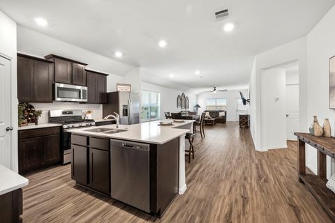 Photo of 237 Escondido CIR, San Marcos, TX 78666 (MLS # 6083663)