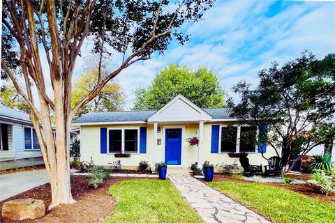 Photo of 1906 Collier ST, Austin, TX 78704 (MLS # 9267189)
