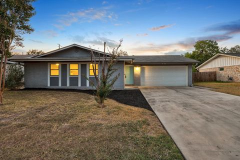 Photo of 12600 Limerick Ave, Austin, TX 78727 (MLS # 8143925)