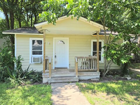 Photo of 5505 Harold CT, Austin, TX 78721 (MLS # 8799518)