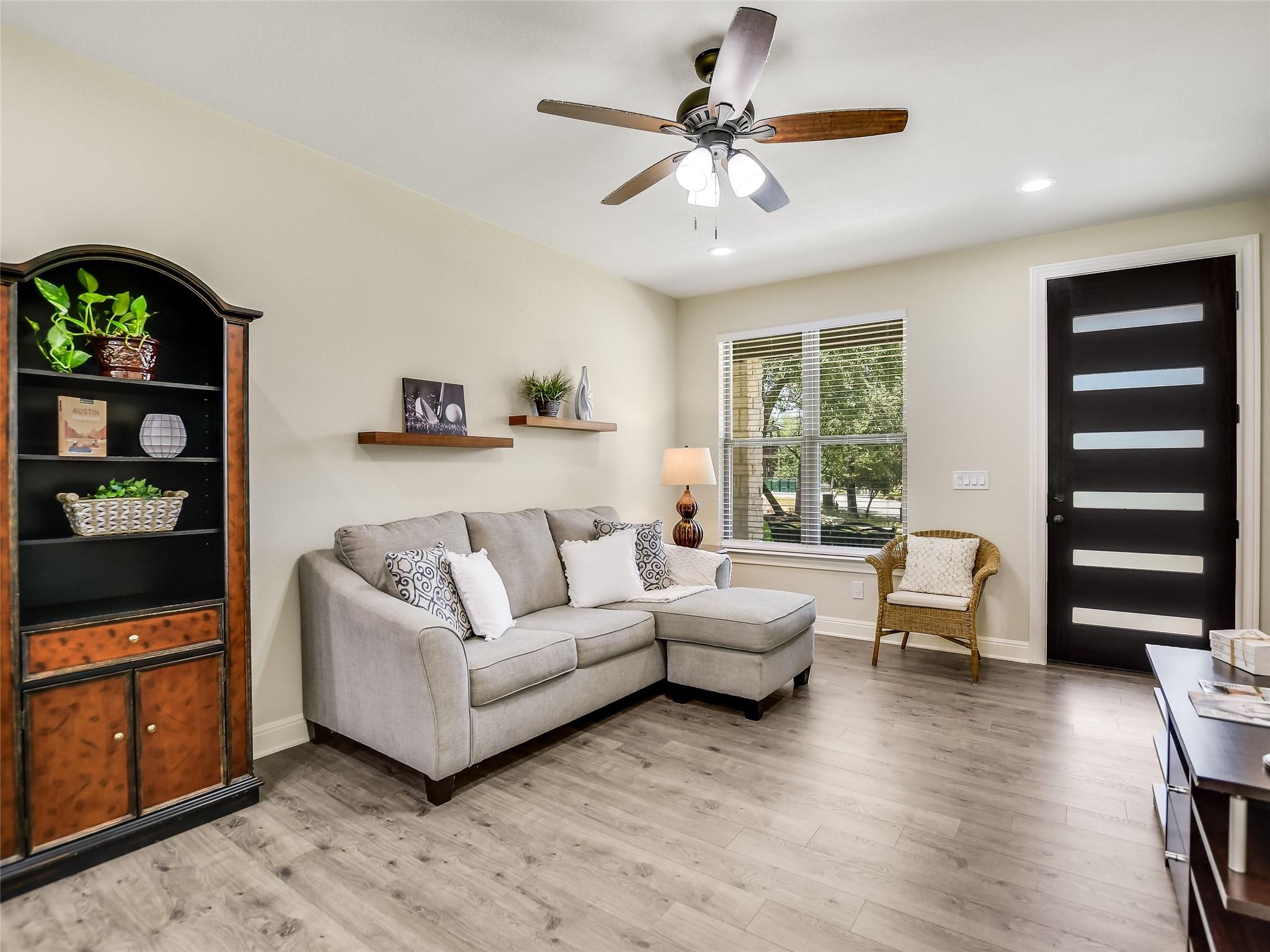 18803 Hogan CIR 16