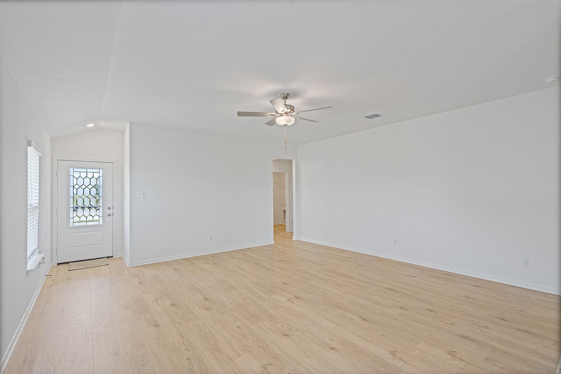 14616 Wahlbergs WAY