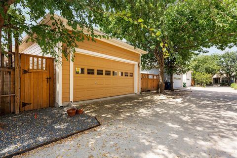 Tiny photo for 2008 McCloskey ST, Austin, TX 78723 (MLS # 5486873)