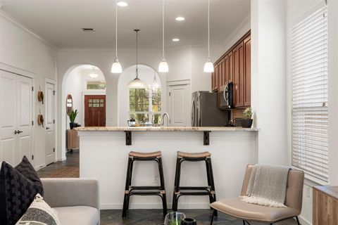 Tiny photo for 2008 McCloskey ST, Austin, TX 78723 (MLS # 5486873)