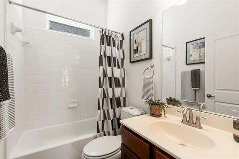 Tiny photo for 2008 McCloskey ST, Austin, TX 78723 (MLS # 5486873)