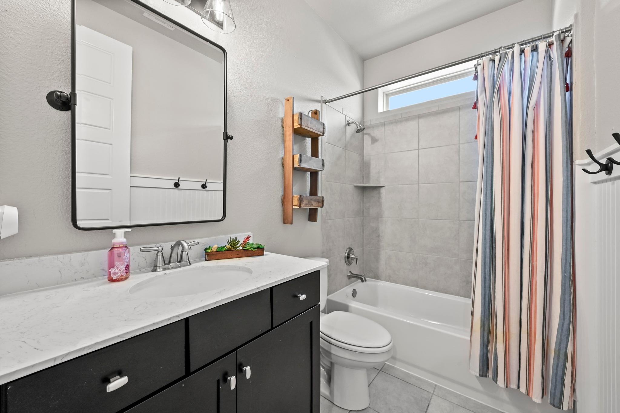 15508 Cabrillo WAY