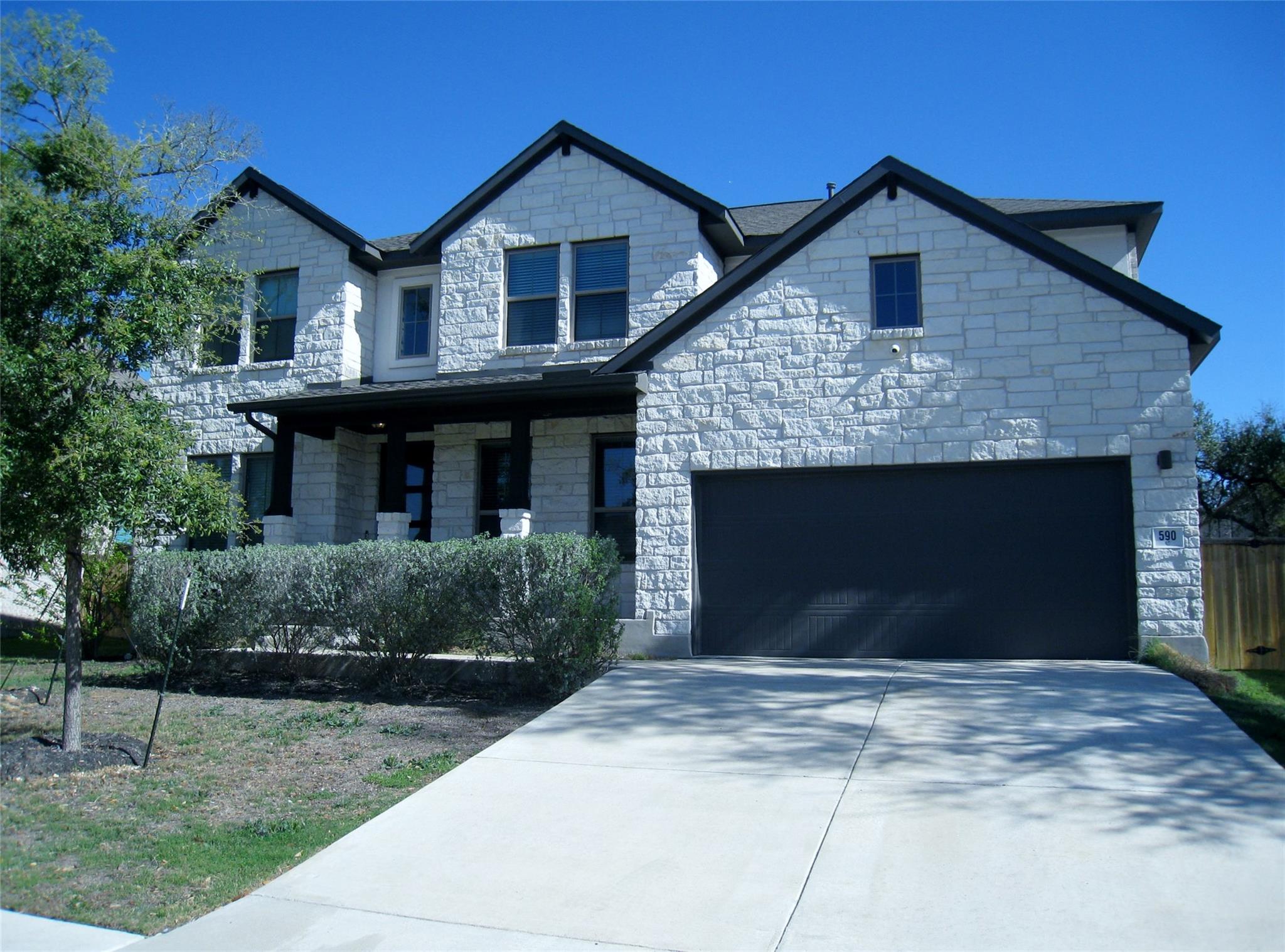 590 Painted Creek WAY