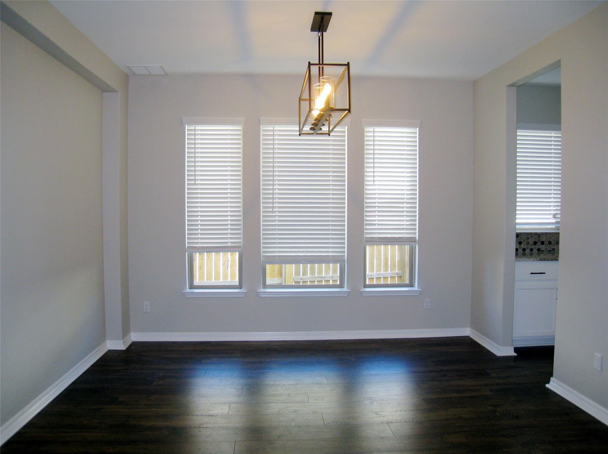 590 Painted Creek WAY