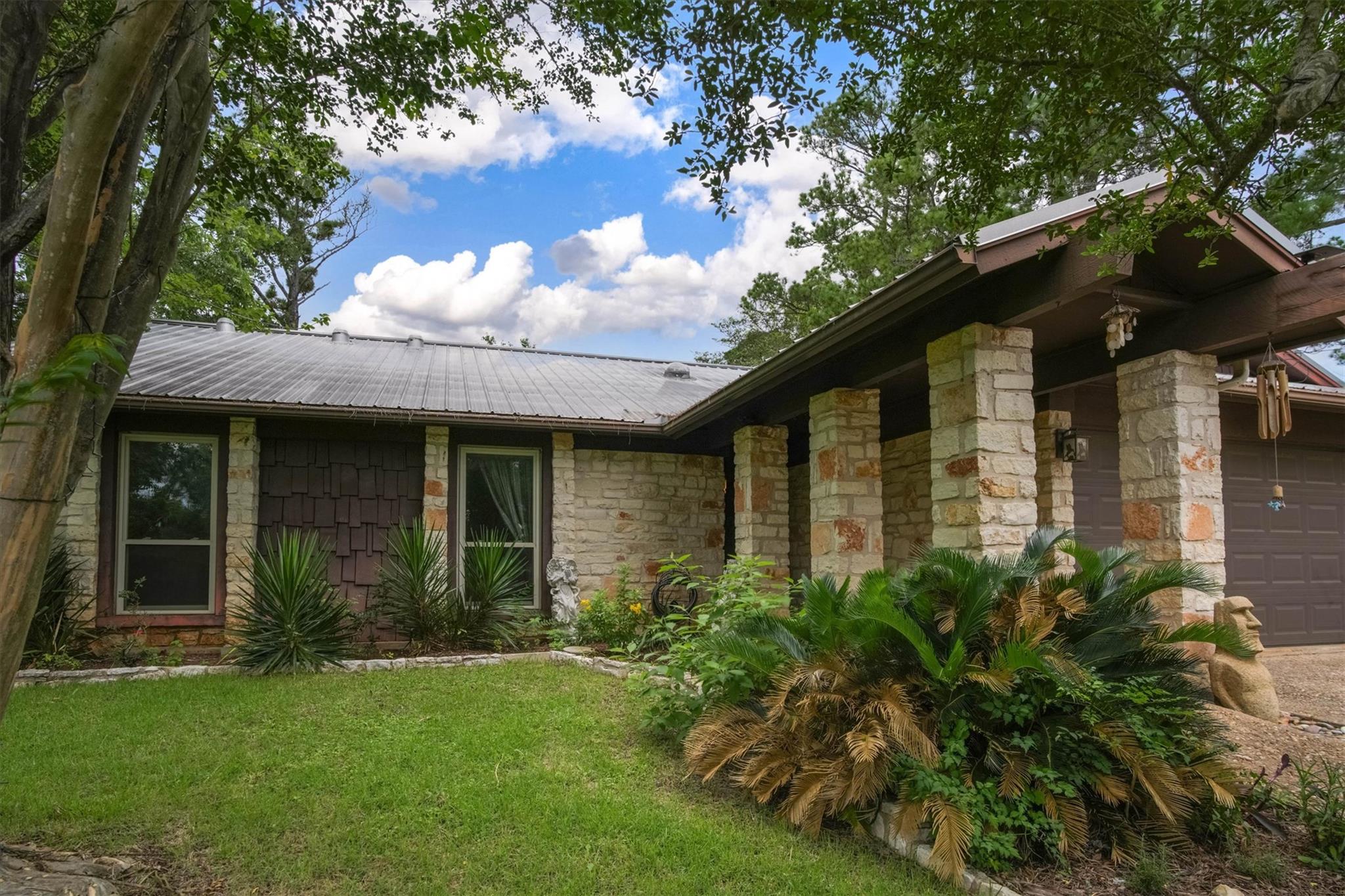112 Mahalua LN