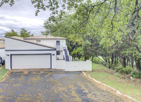 Photo of 428 Seawind ST, Lakeway, TX 78734 (MLS # 8250962)