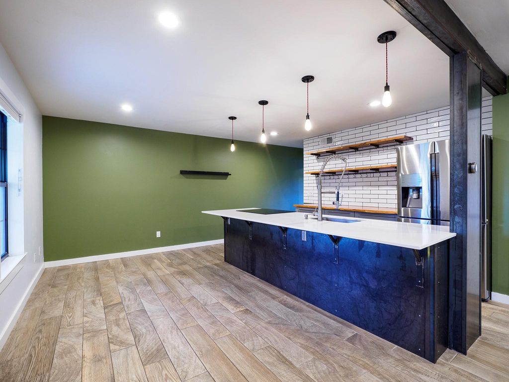 Photo of 2302 E Side DR #28, Austin, TX 78704 (MLS # 4051945)