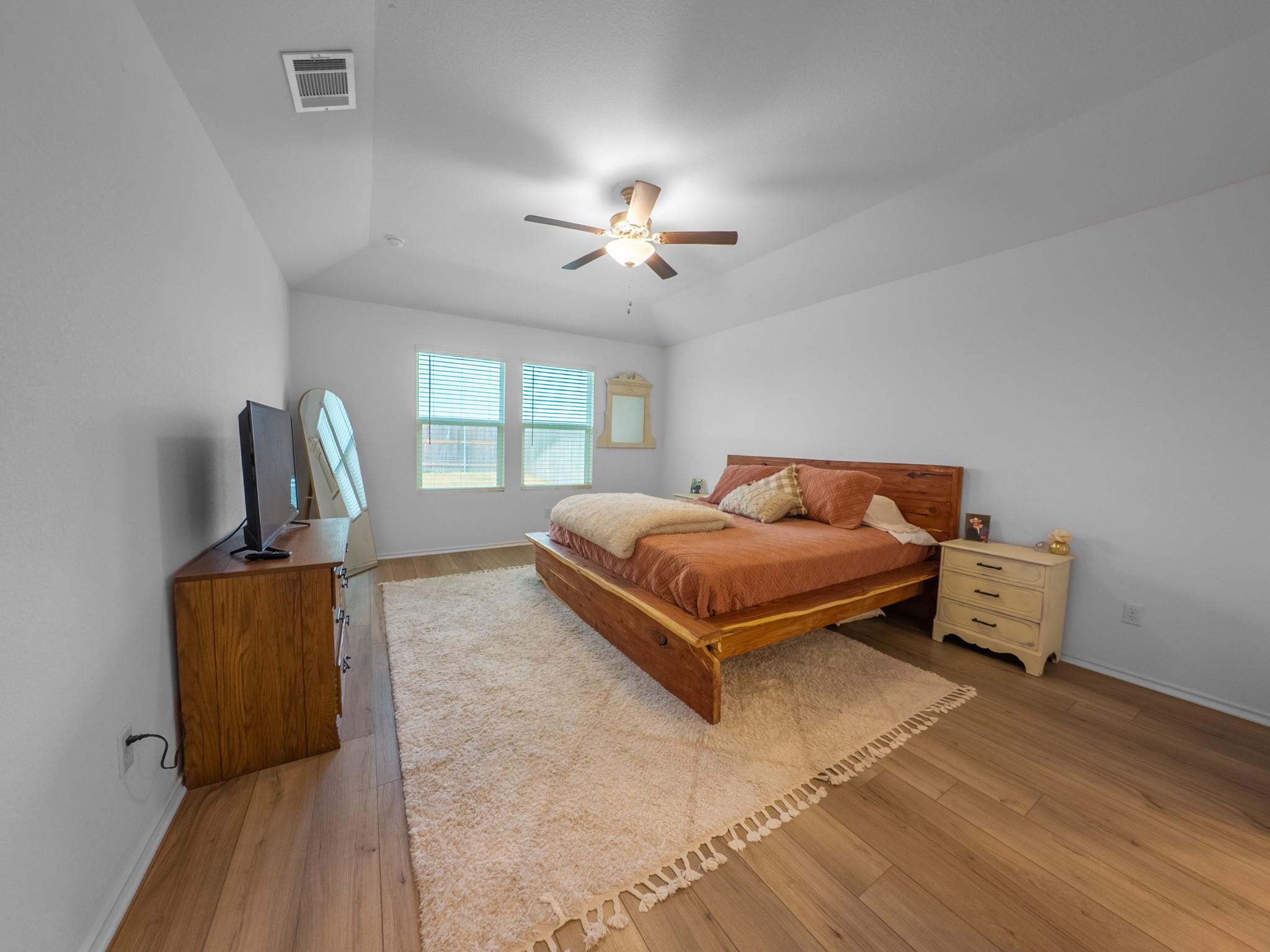 440 Sebring CIR