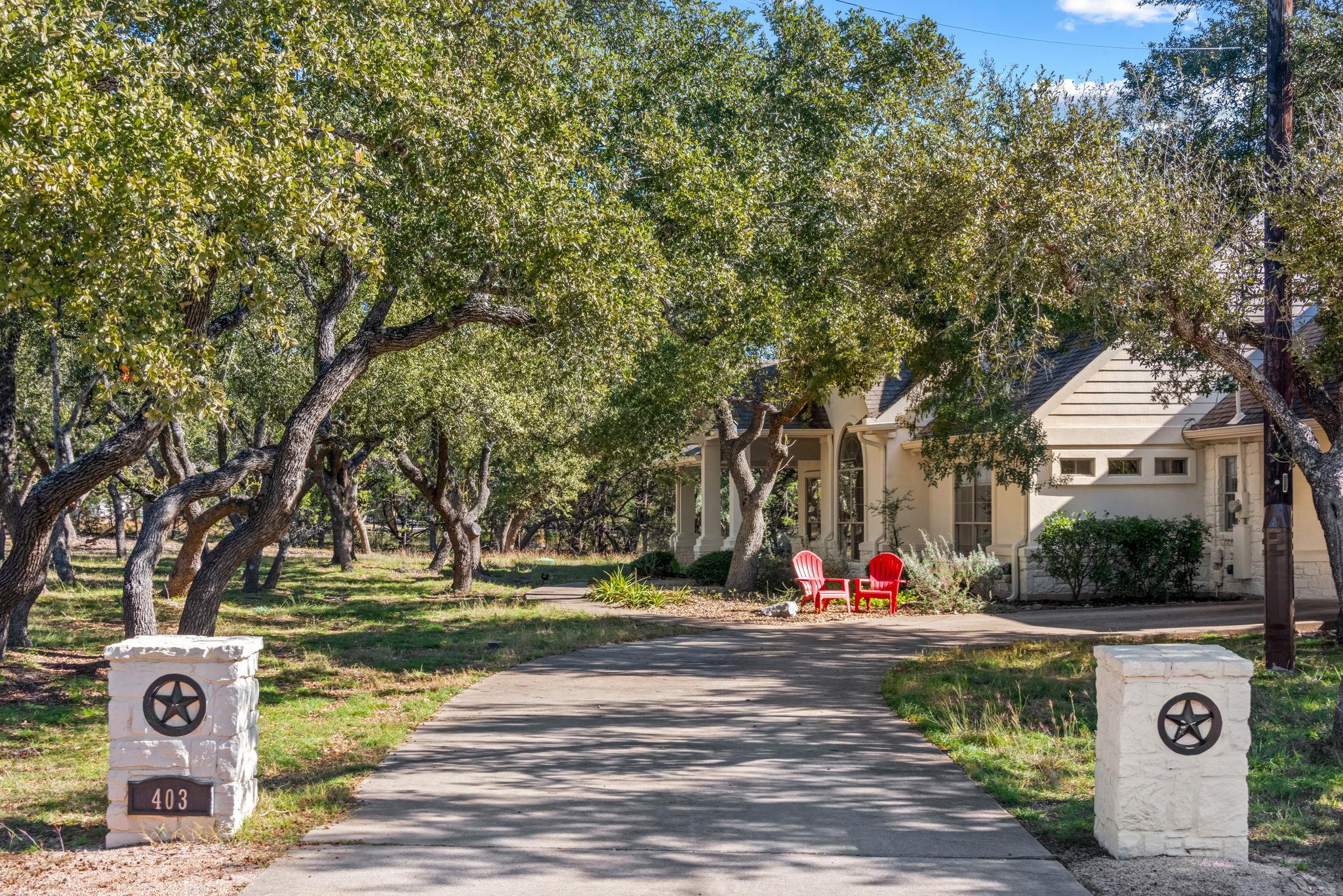403 Stirrup DR