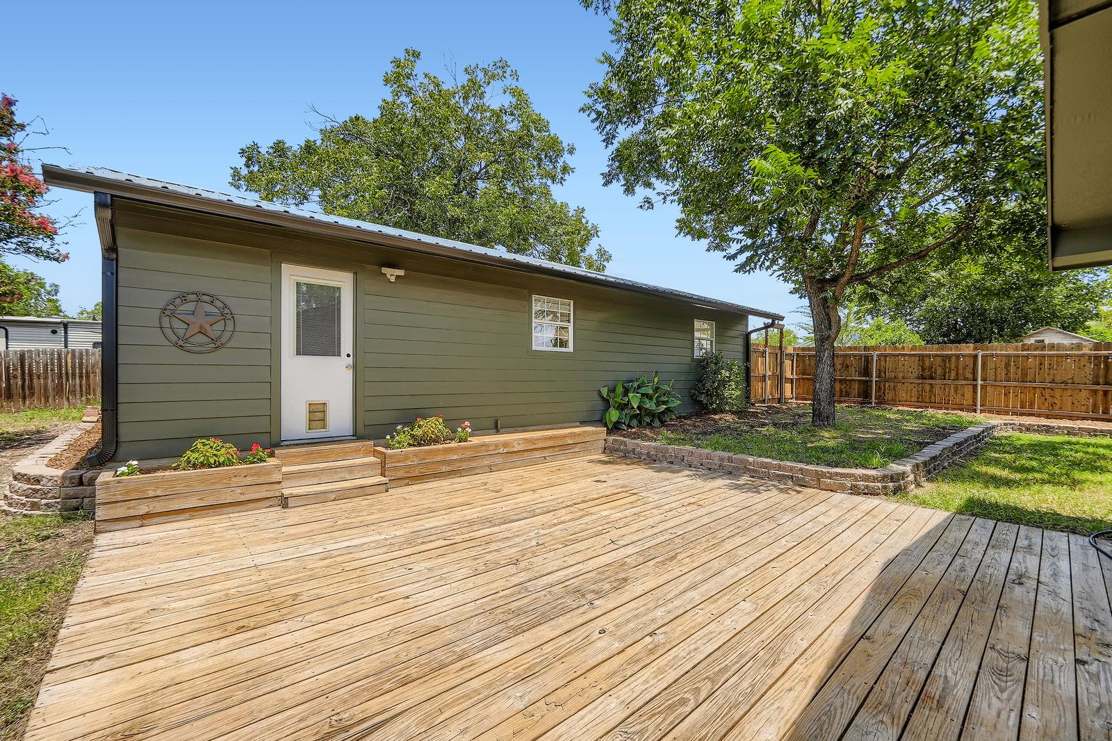207 Old Thorndale RD