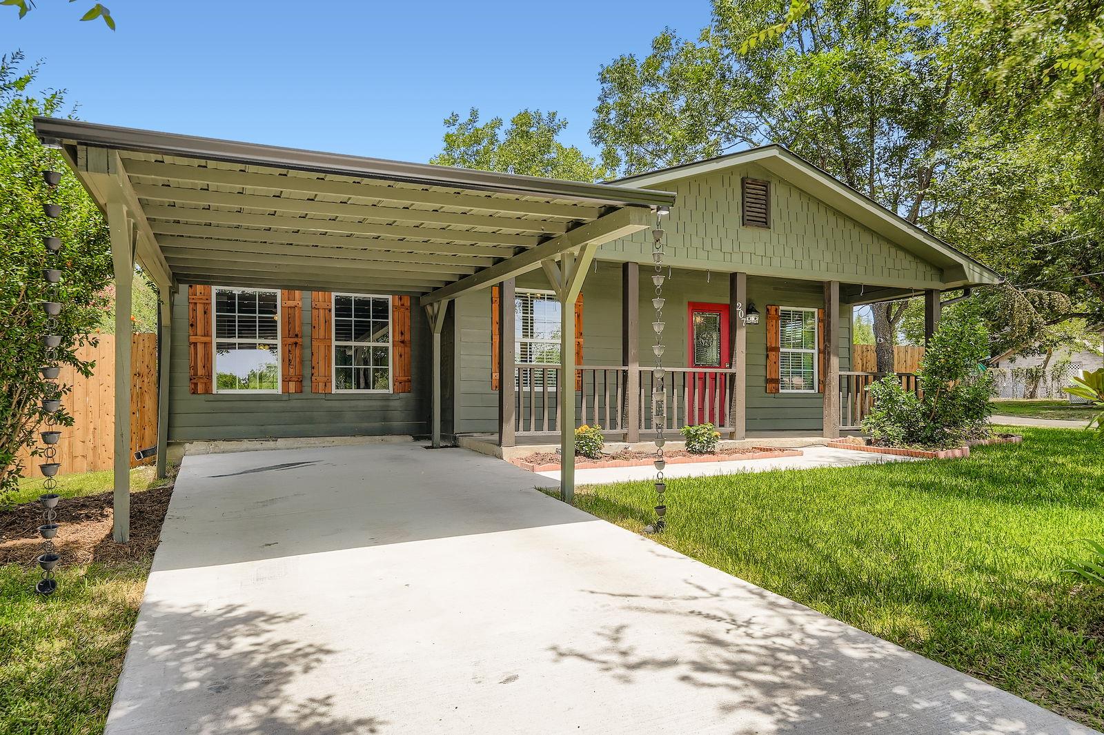 207 Old Thorndale RD
