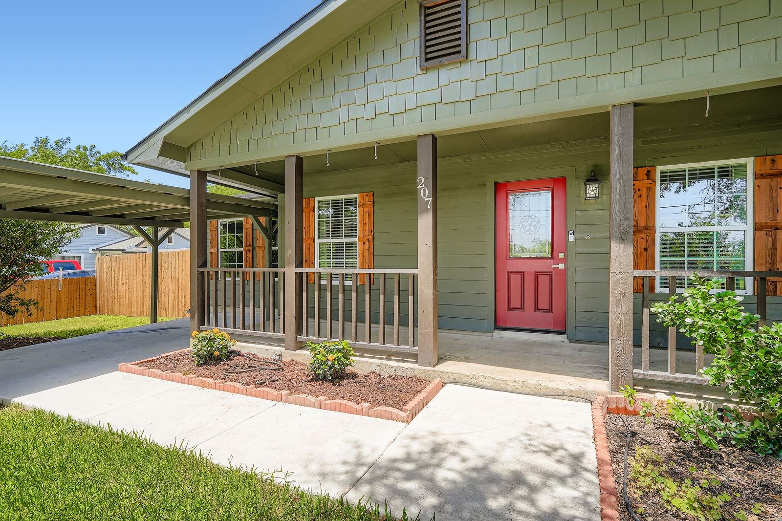 207 Old Thorndale RD