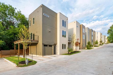 Tiny photo for 2309 Montopolis DR #1, Austin, TX 78741 (MLS # 4719261)