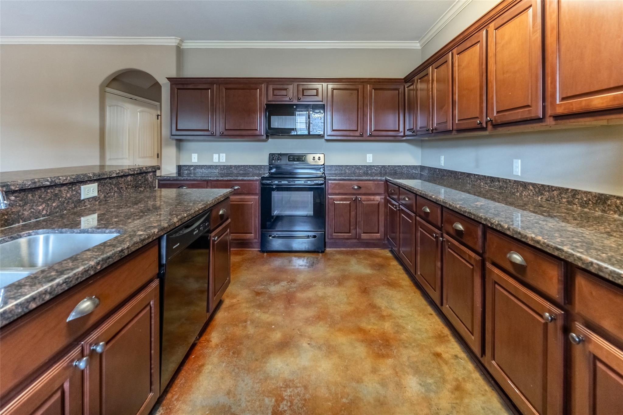 3342 Lieutenant Ave
