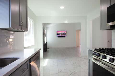 Tiny photo for 11614 Pearwood PL, Austin, TX 78758 (MLS # 9514292)