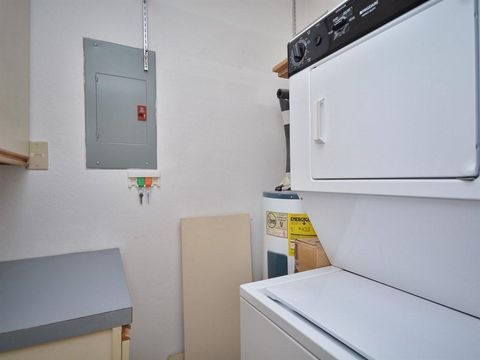 Tiny photo for 1302 Woodlawn BLVD #208, Austin, TX 78703 (MLS # 2005002)